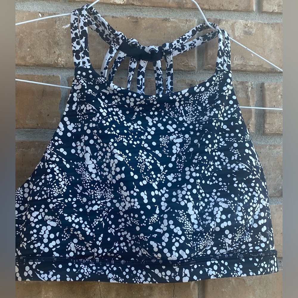 Lululemon Slide With Me Bra in Chirasu Black / Chirakasu Alpine White ~ 6 - Picture 11 of 11